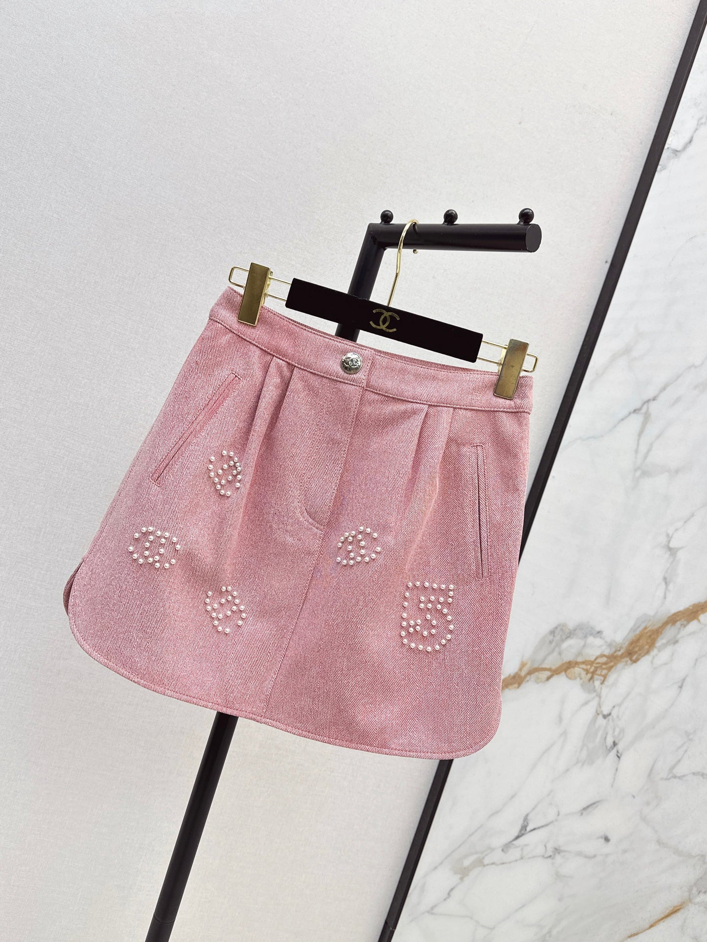 25fw Logo Bead Half Skirt