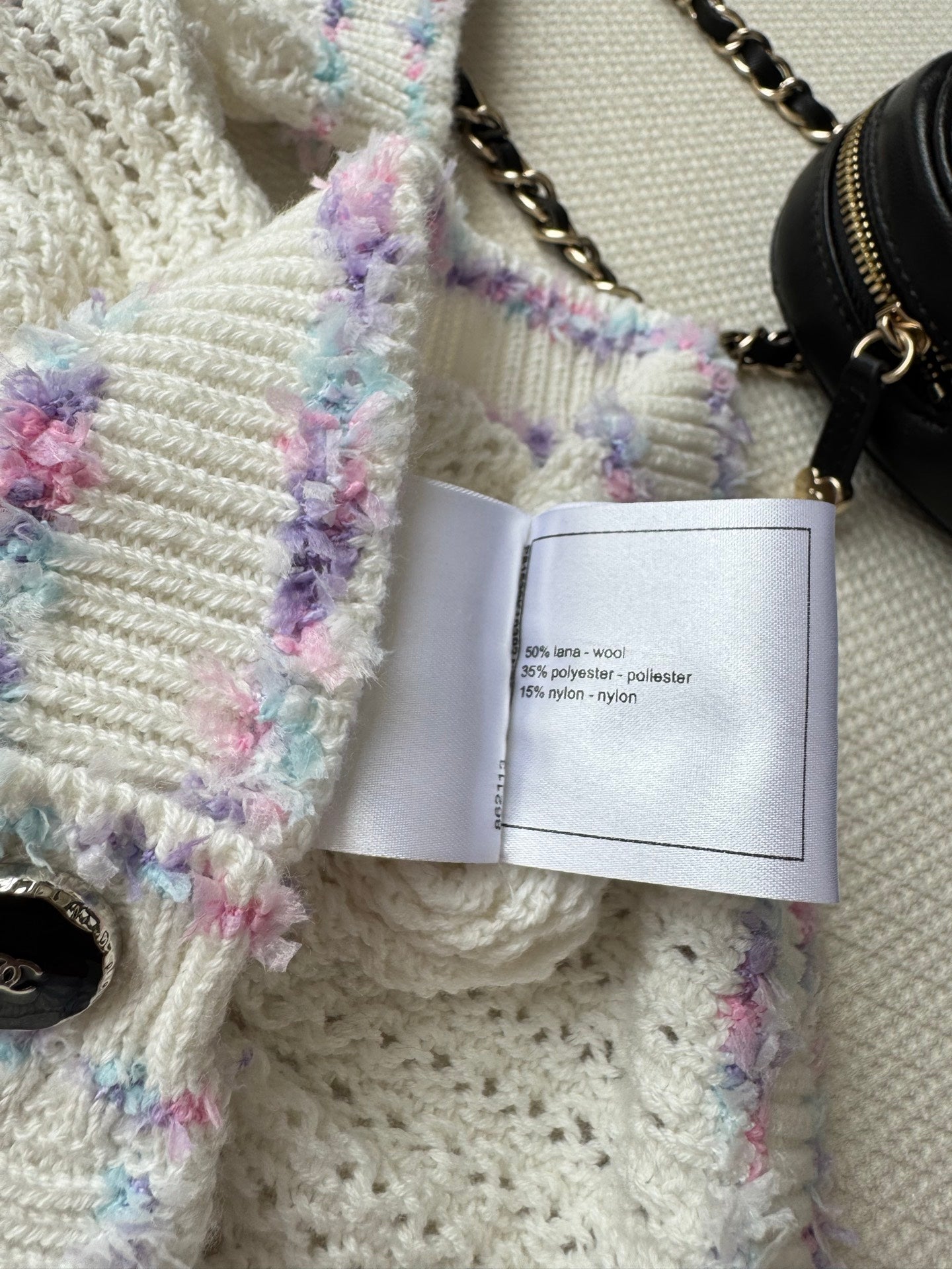 25fw Hollow knit cardigan