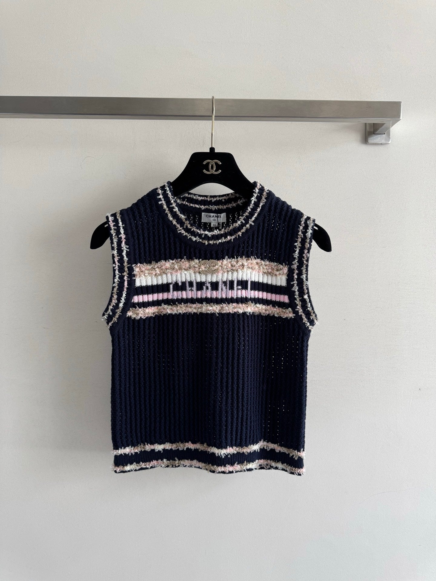 25fw Hollow knit vest