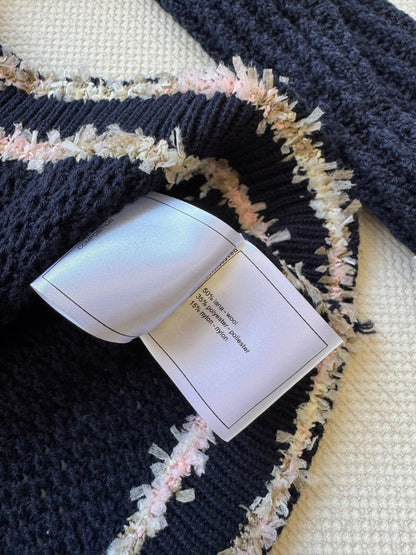 25fw Hollow knit sweater