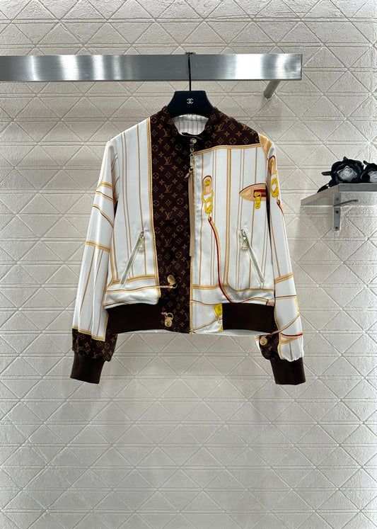 25fw Wear two standing collar jackets