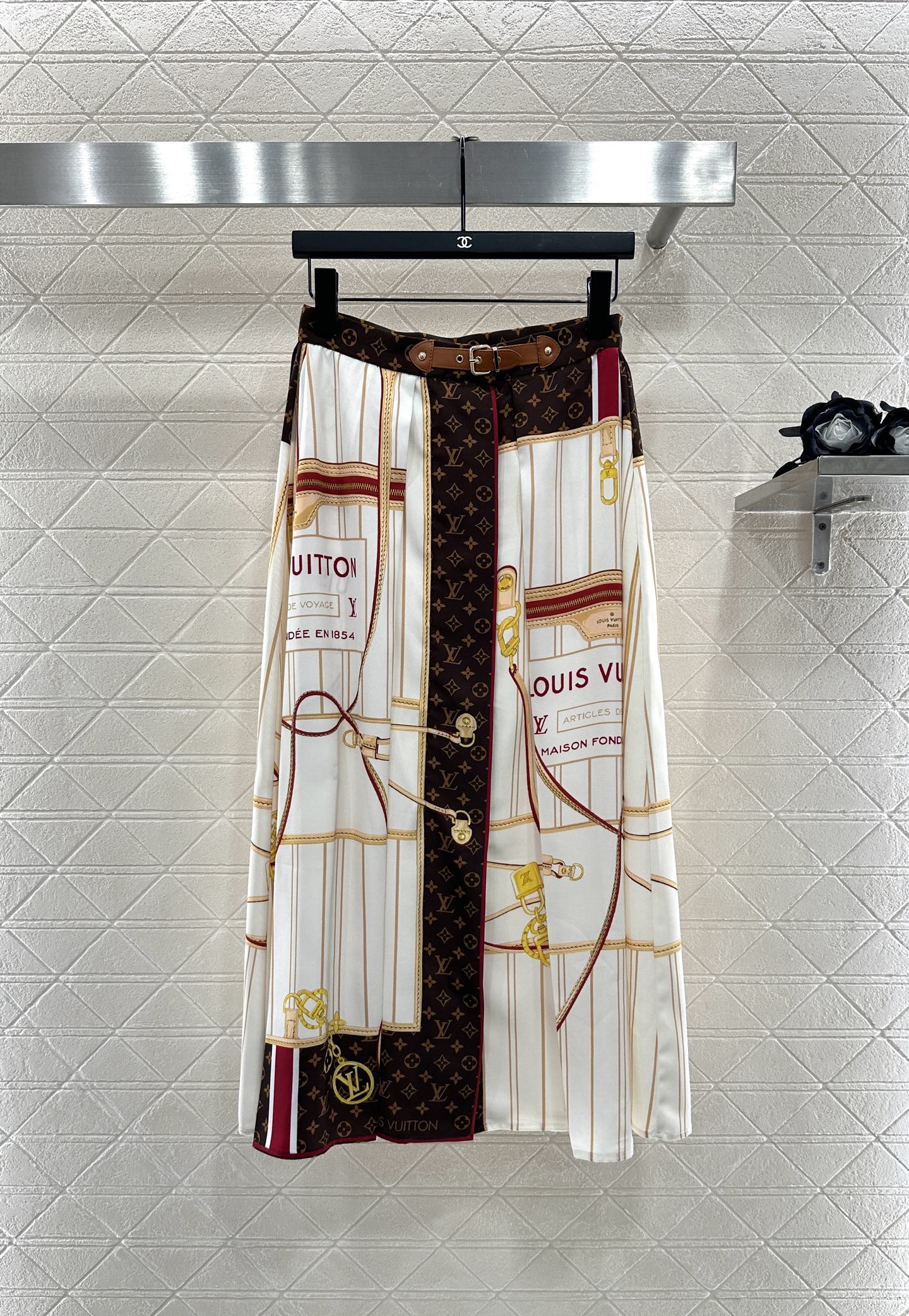 25fw Mid length skirt set