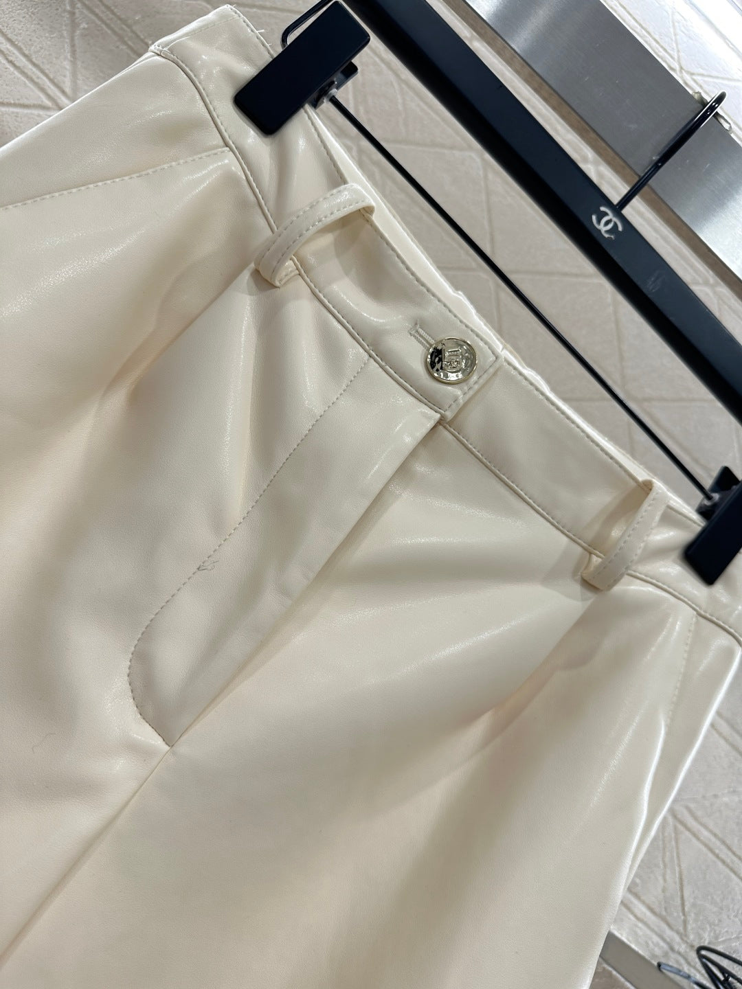 25fw  High waisted sheepskin leather wide leg pants