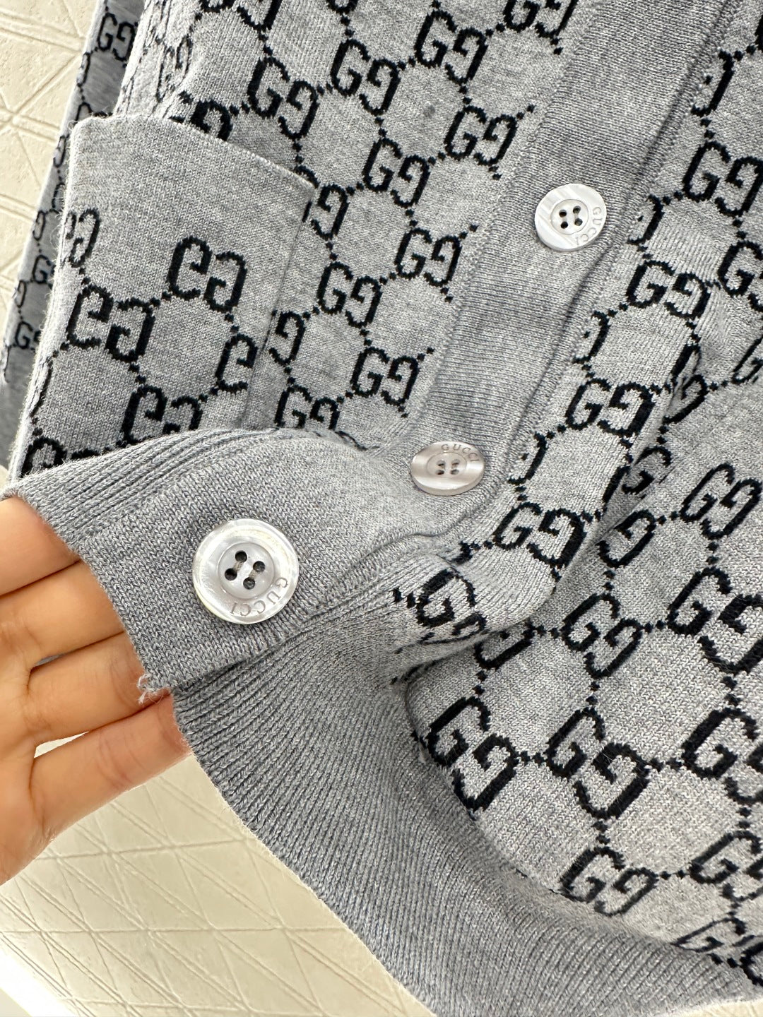 25fw Flower knitted cardigan