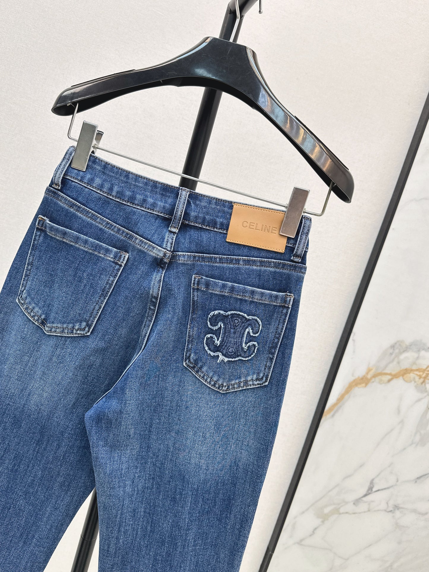 25fw straight-leg jeans
