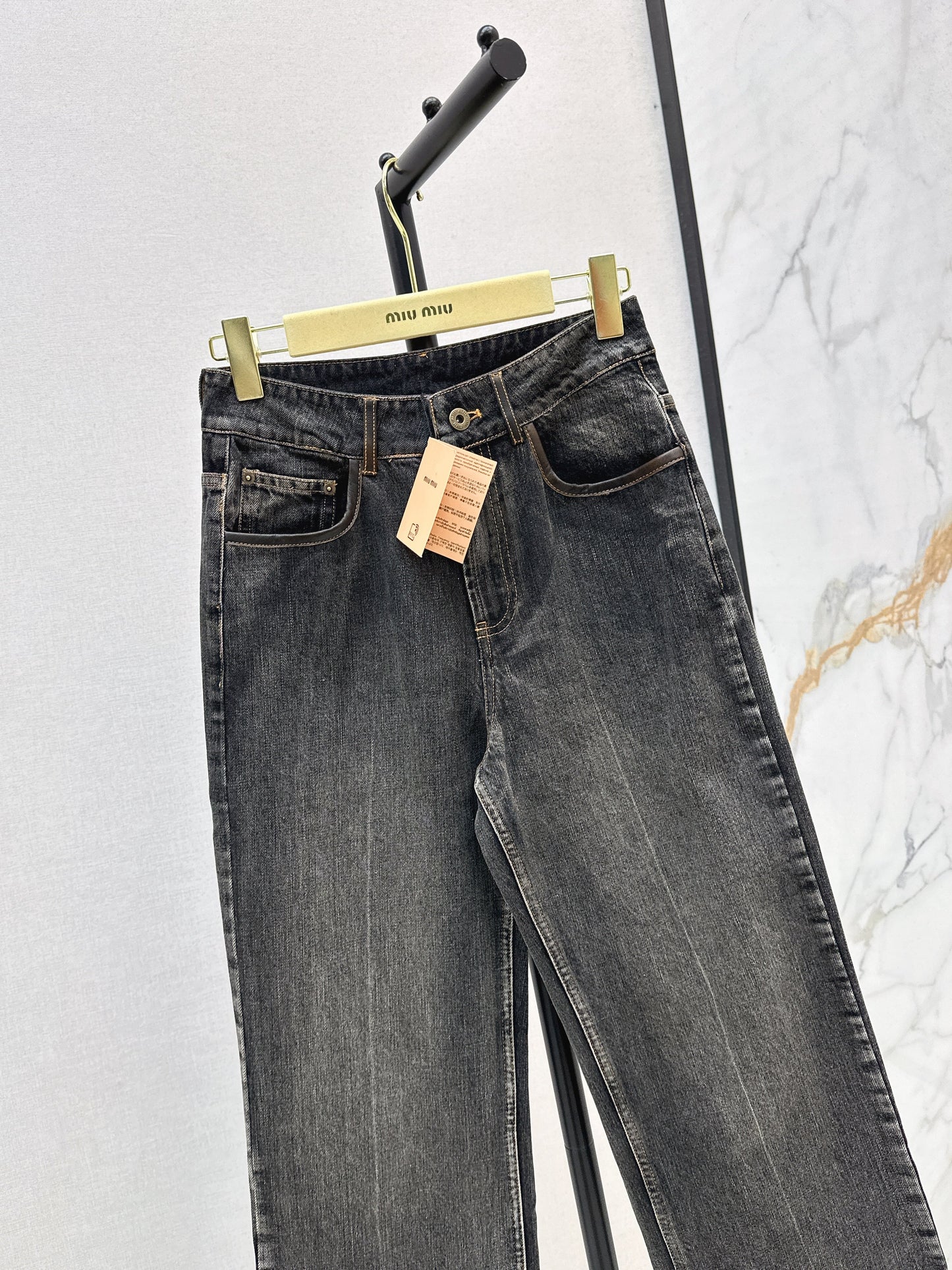 25fw Contrasting jeans