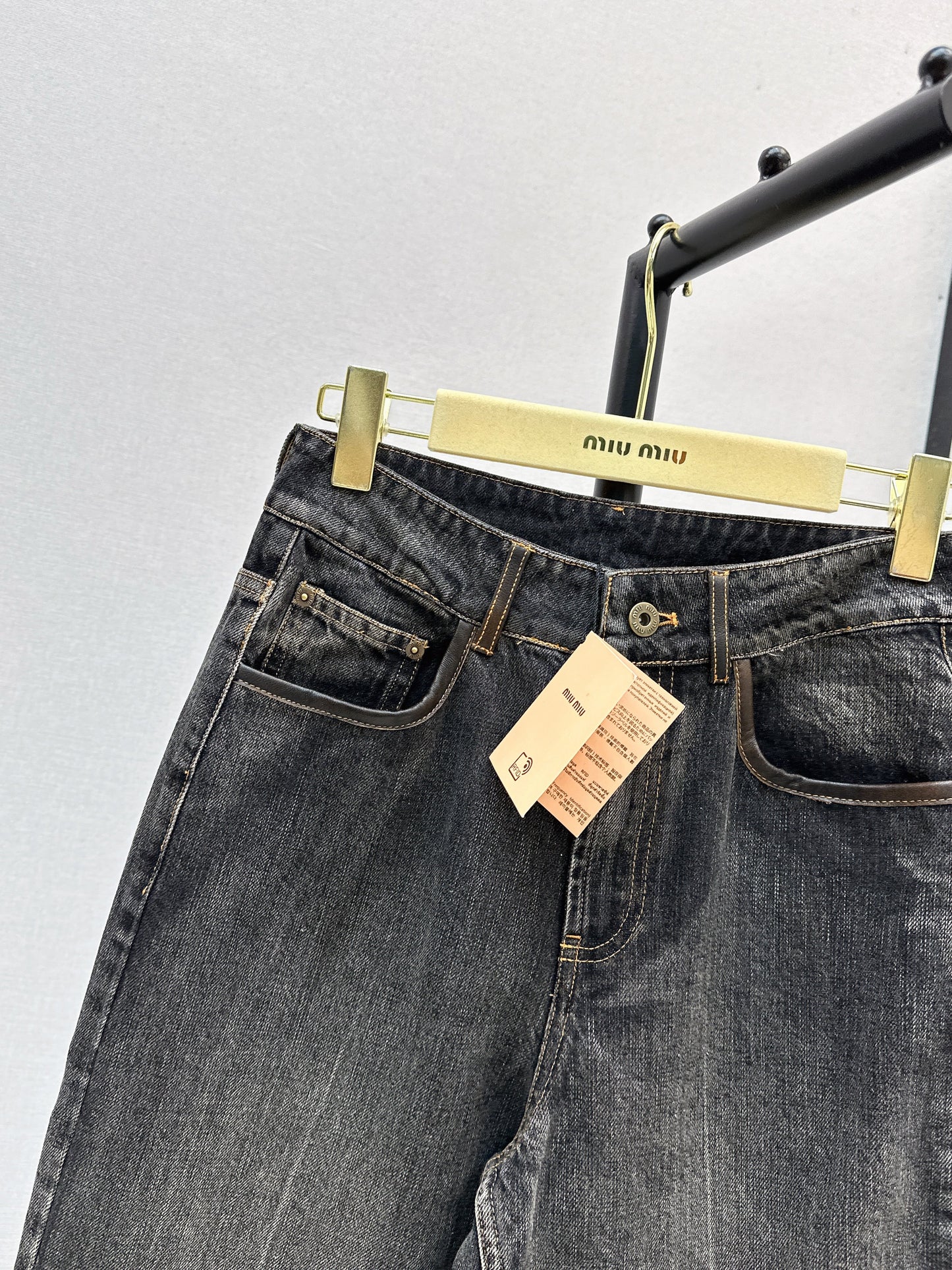 25fw Contrasting jeans