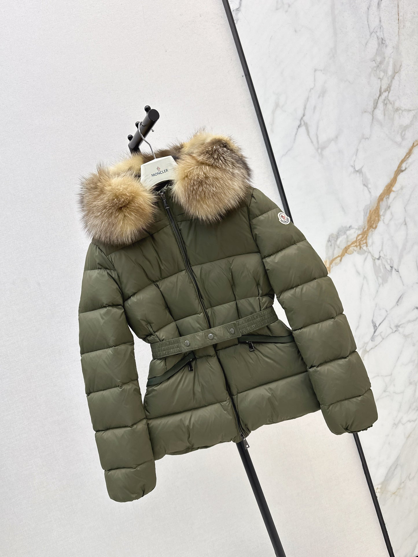 25fw Hooded short down jacket
