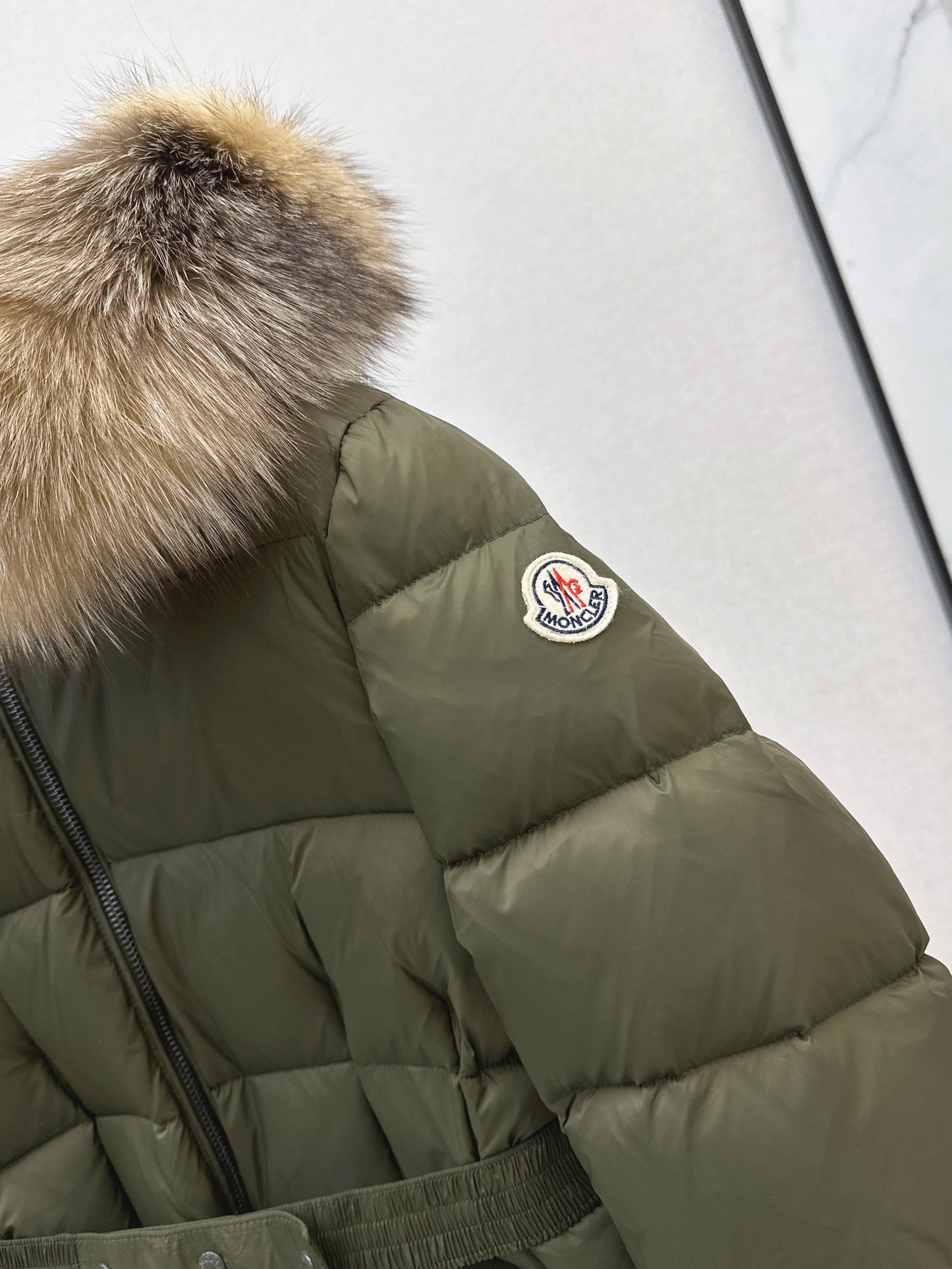 25fw Hooded short down jacket