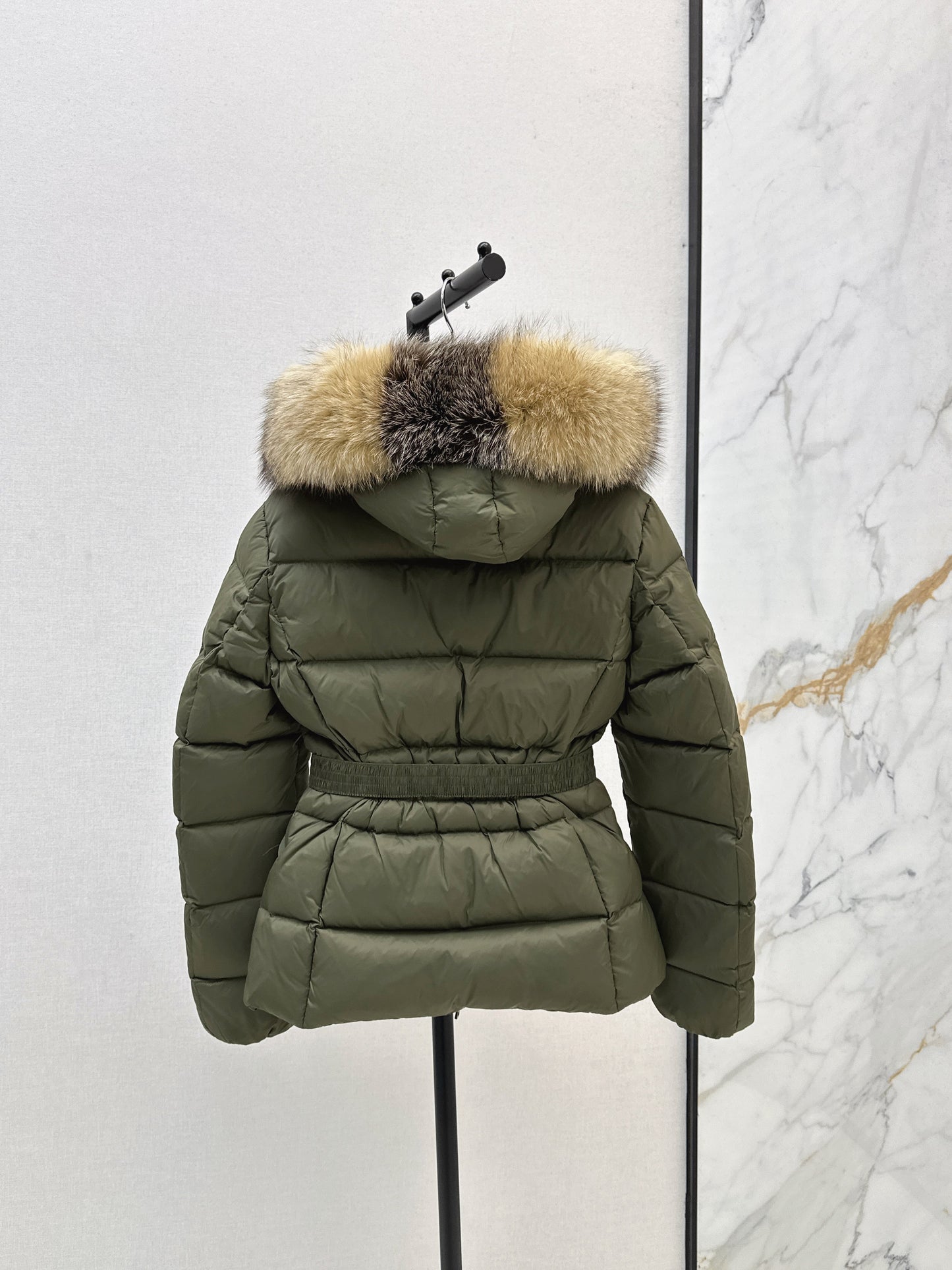 25fw Hooded short down jacket
