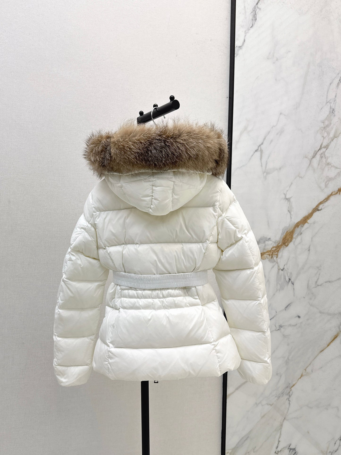 25fw Hooded short down jacket