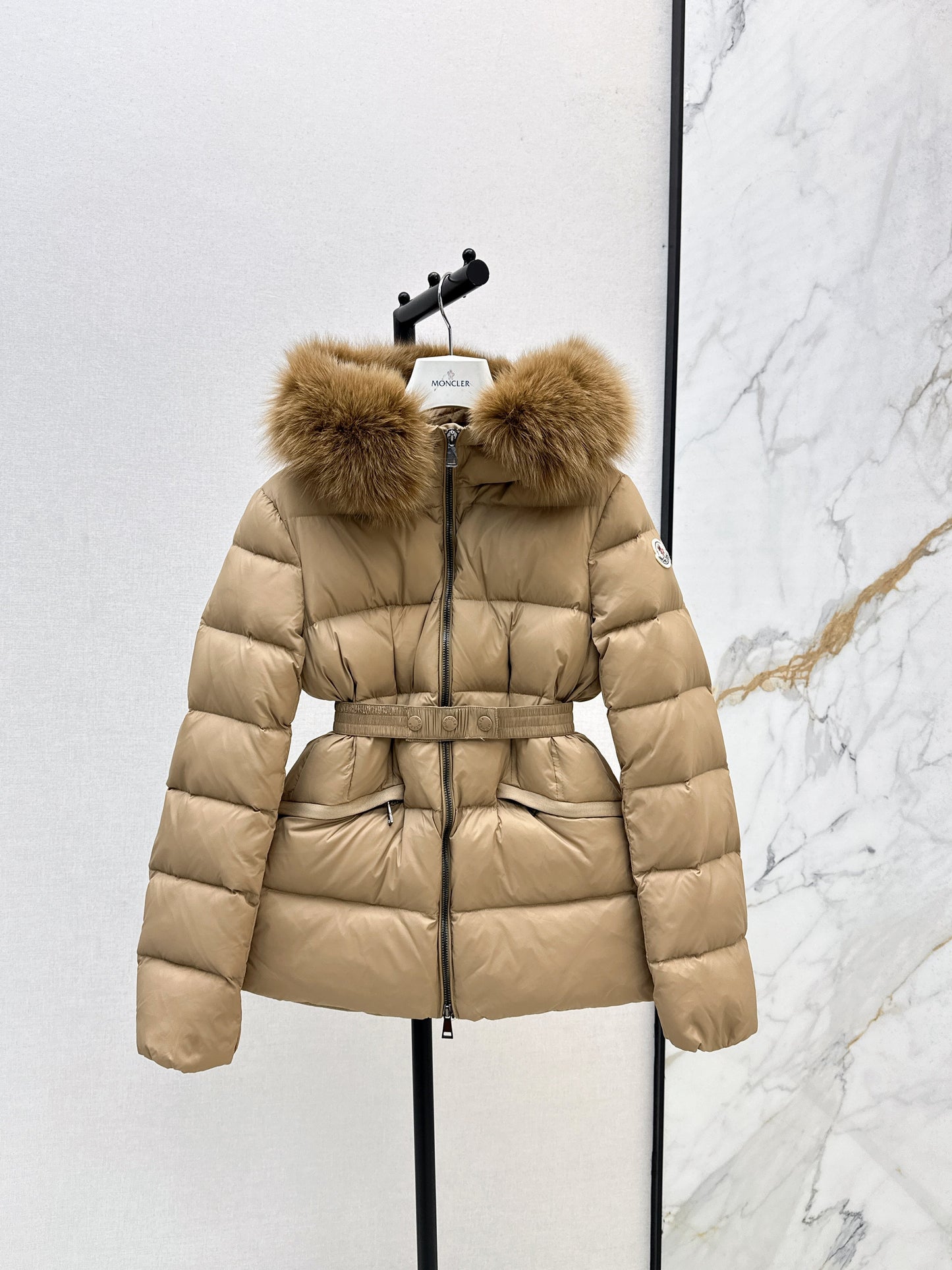 25fw Hooded short down jacket