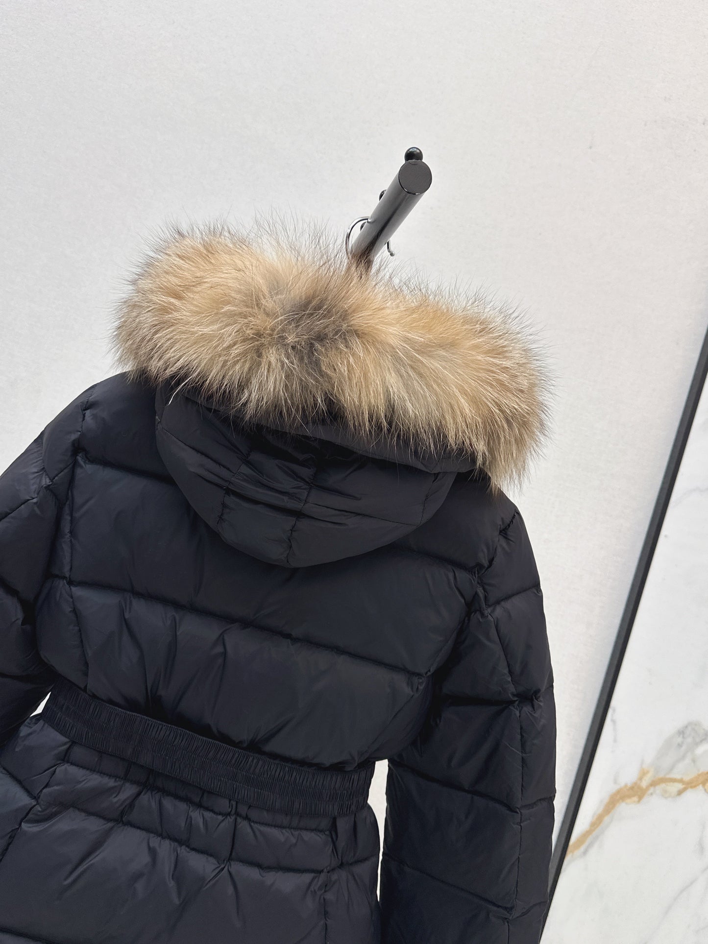 25fw Hooded short down jacket