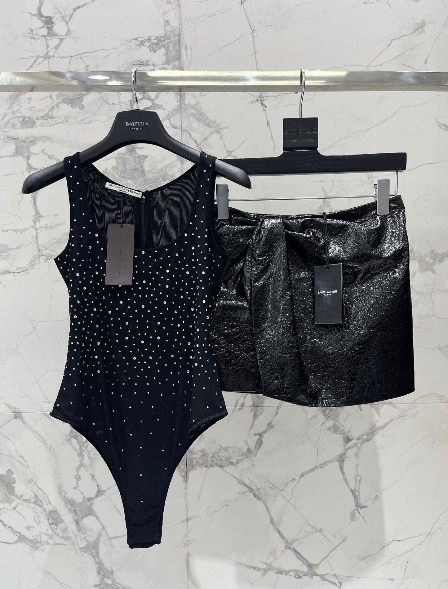 25fw Side slit hip hugging skirt pants