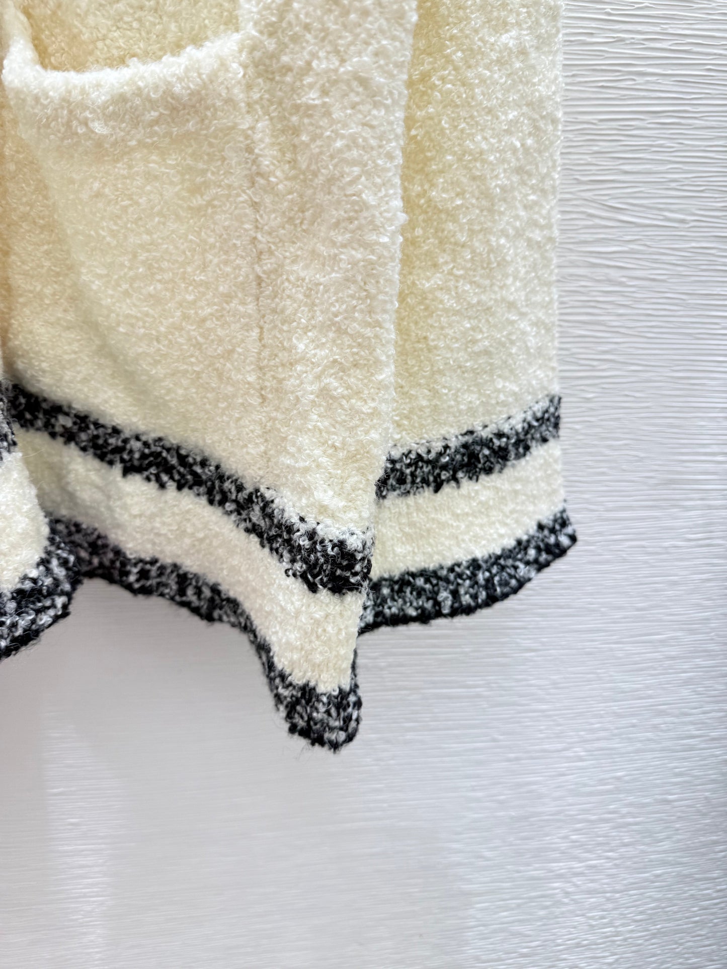 25fw Striped lapel cardigan