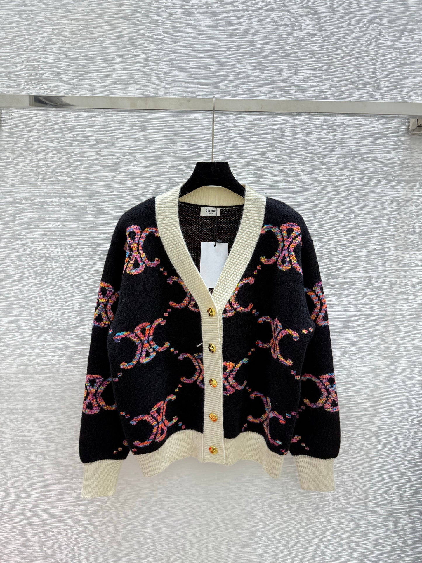 25fw V-neck cardigan