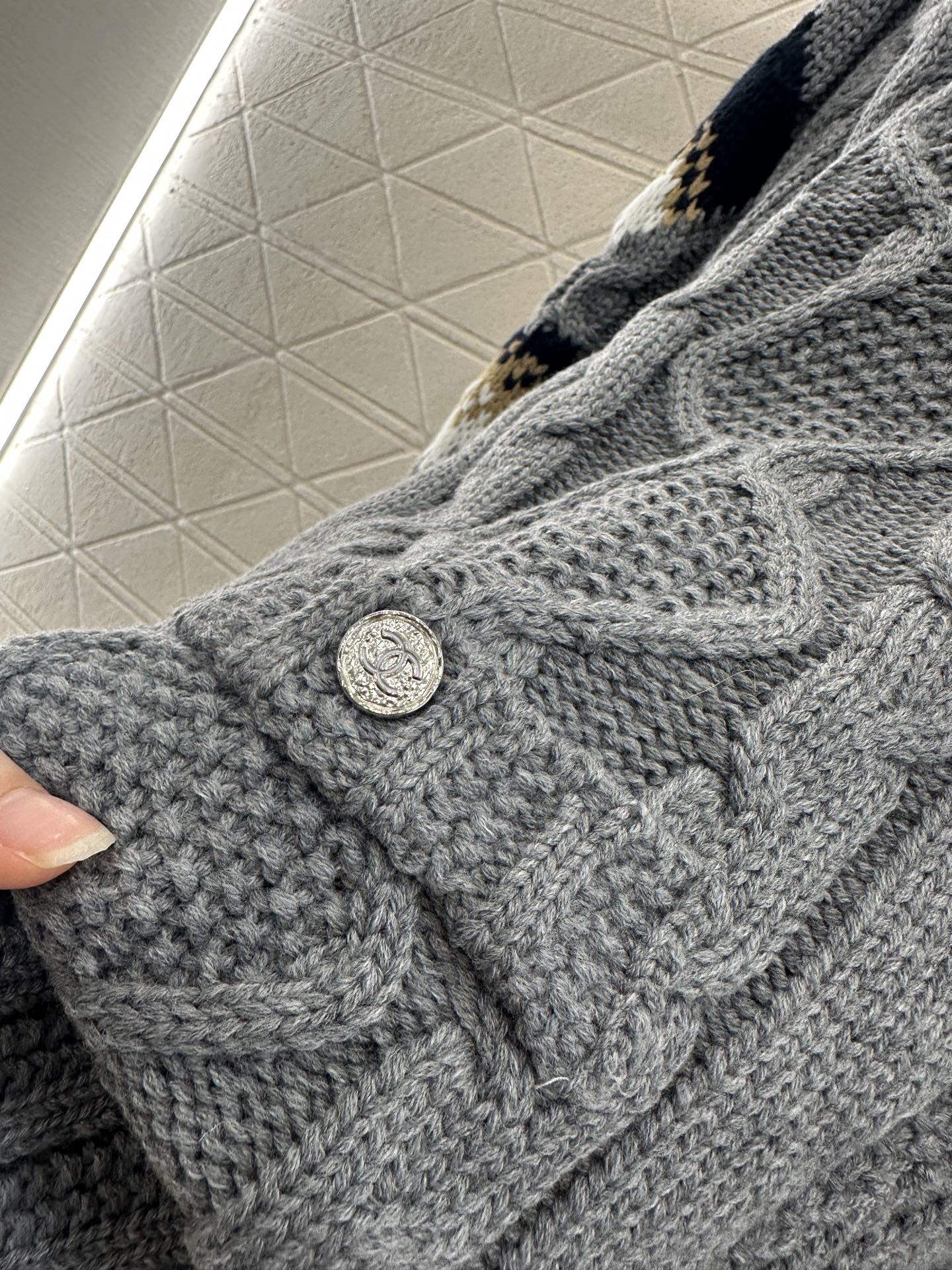 25fw Zipper hook flower knitted cardigan