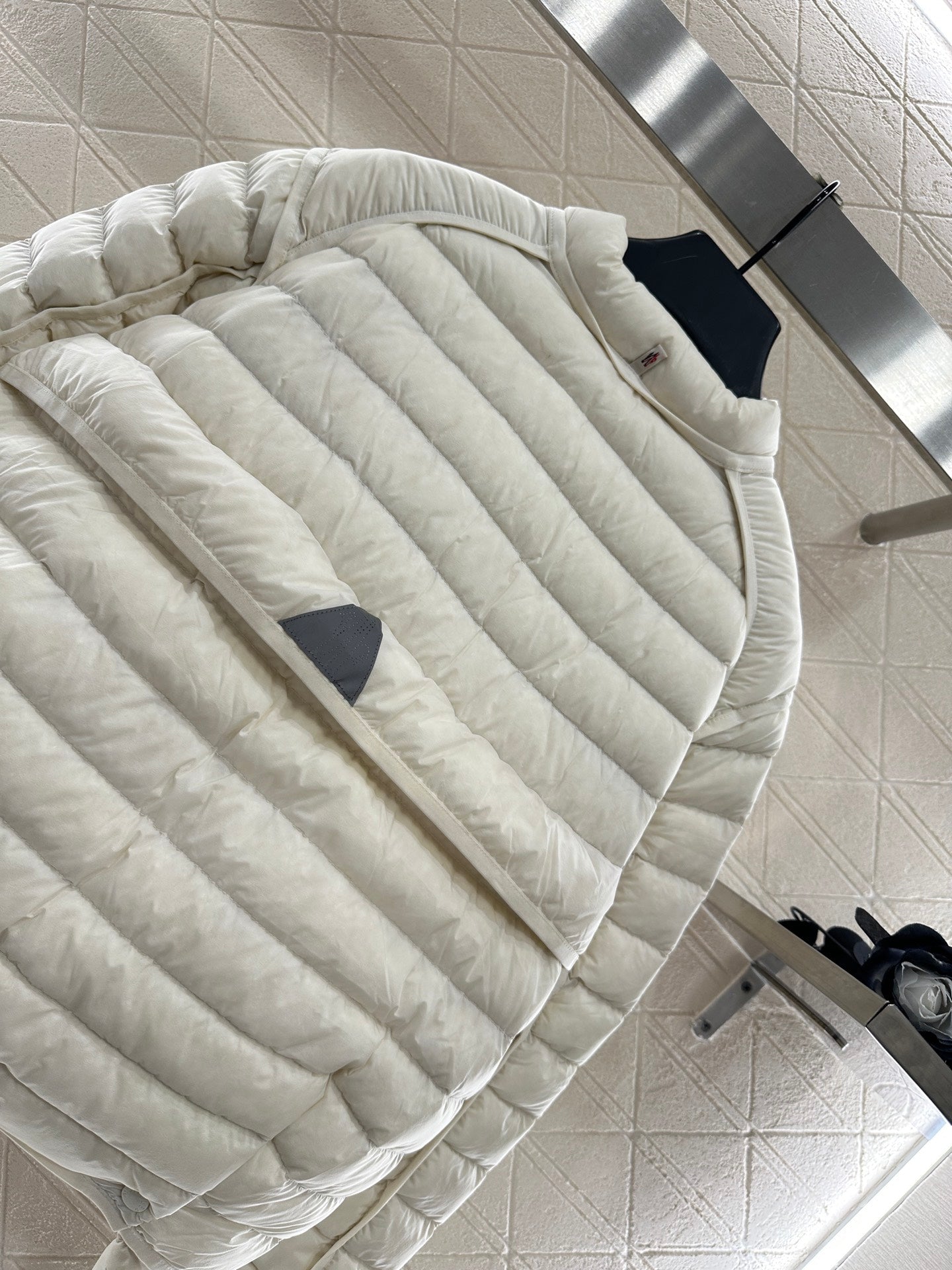 25fw Stand-collar down jacket