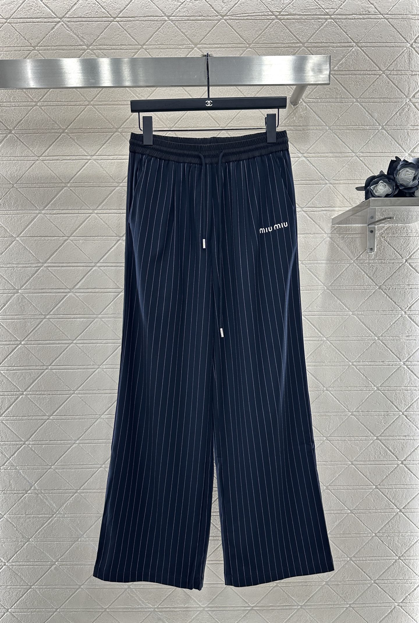 25fw Silhouette striped suit set