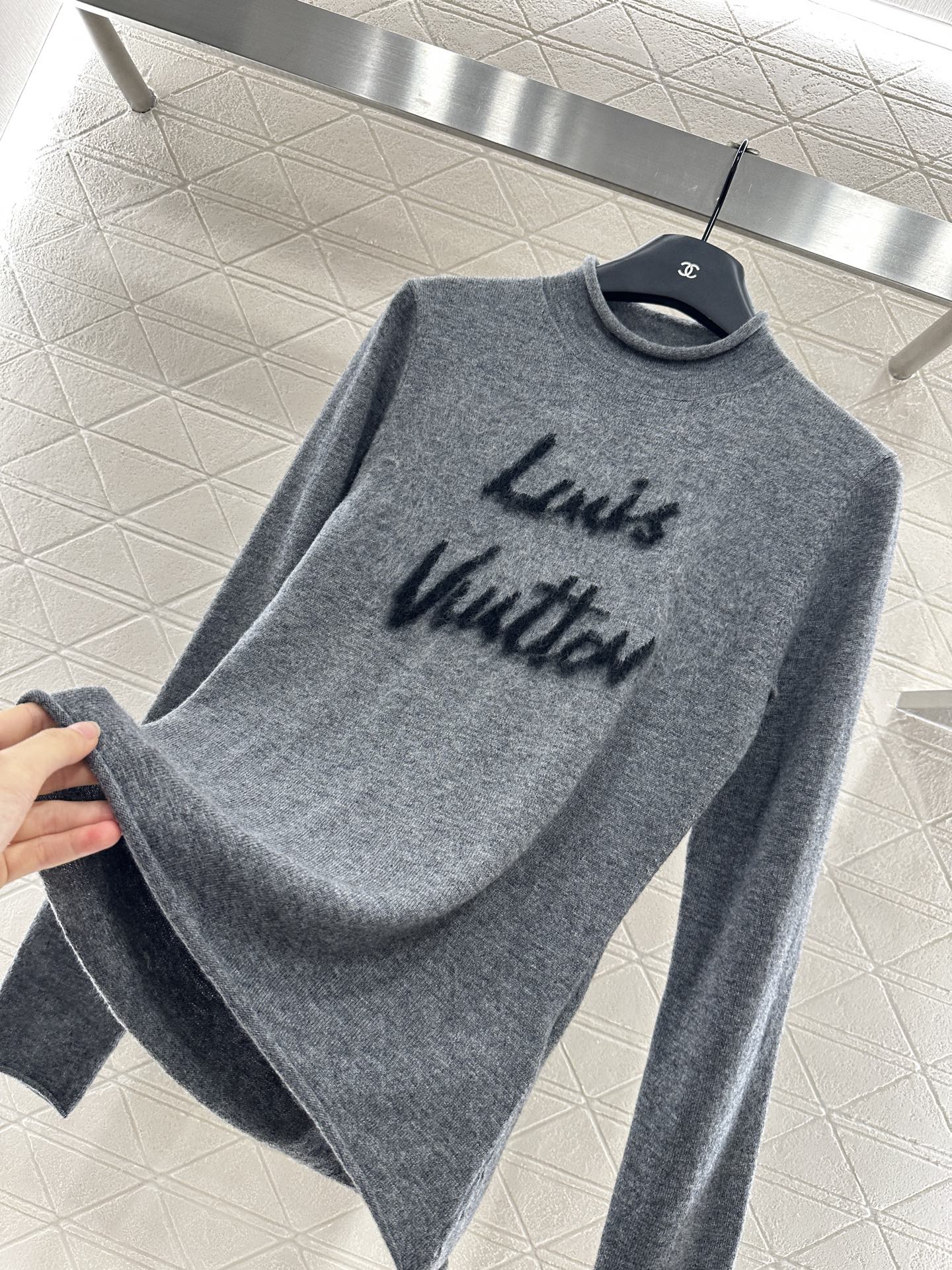 25fw Alphabet Knitted Long Sleeve