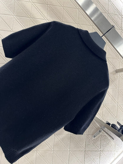 25fw Half open lapel knitted top