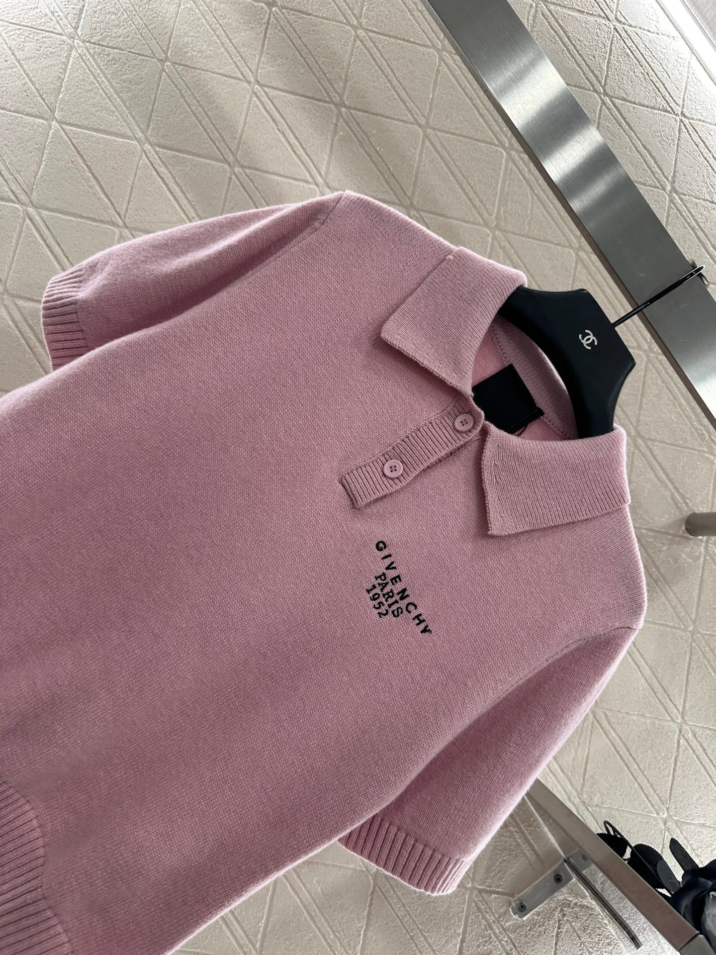 25fw Half open lapel knitted top