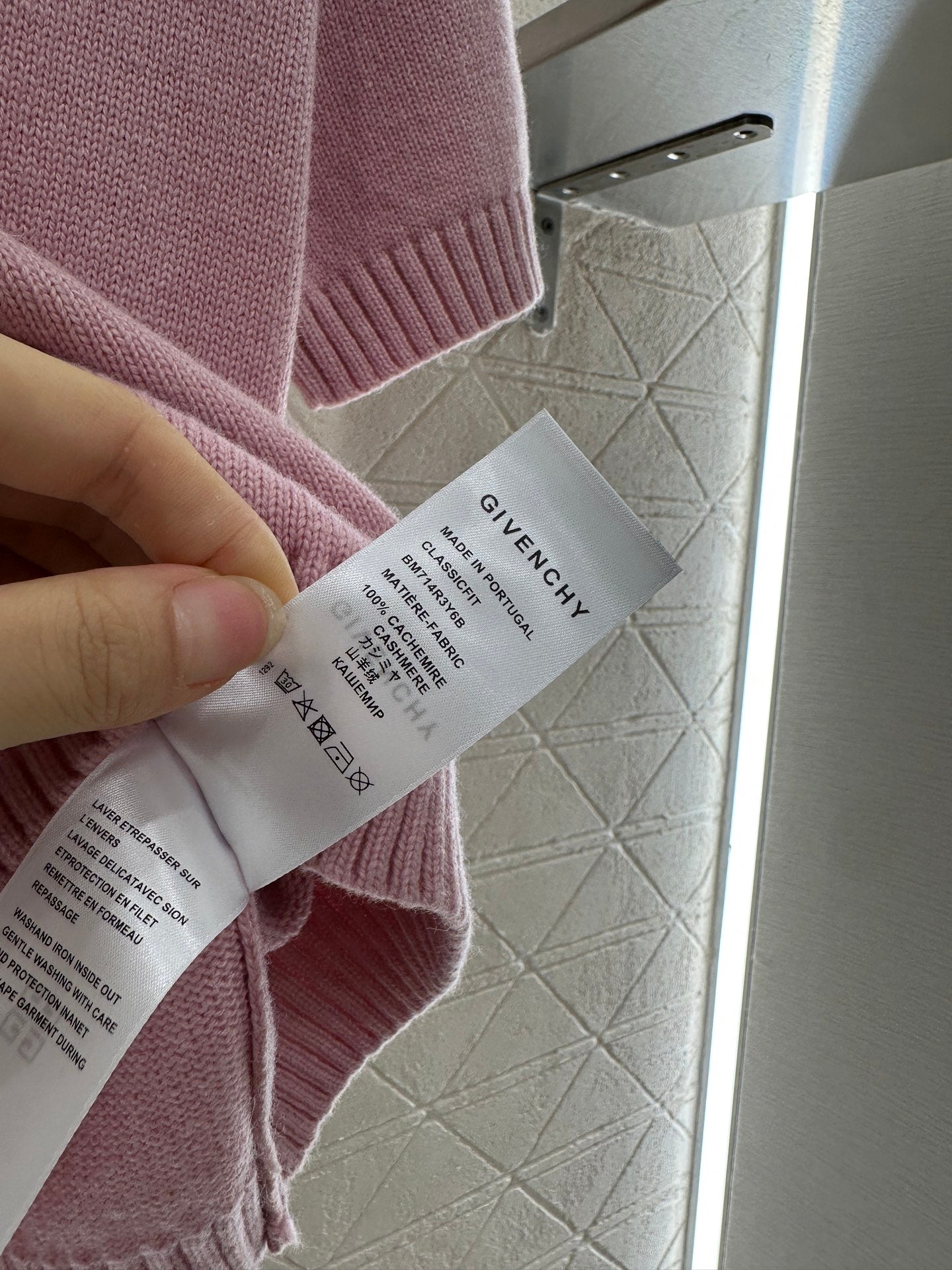 25fw Half open lapel knitted top