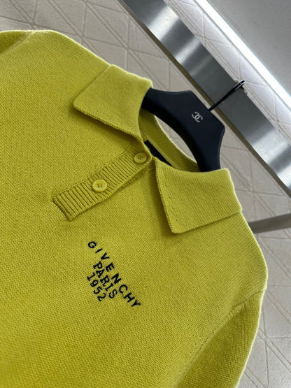 25fw Half open lapel knitted top