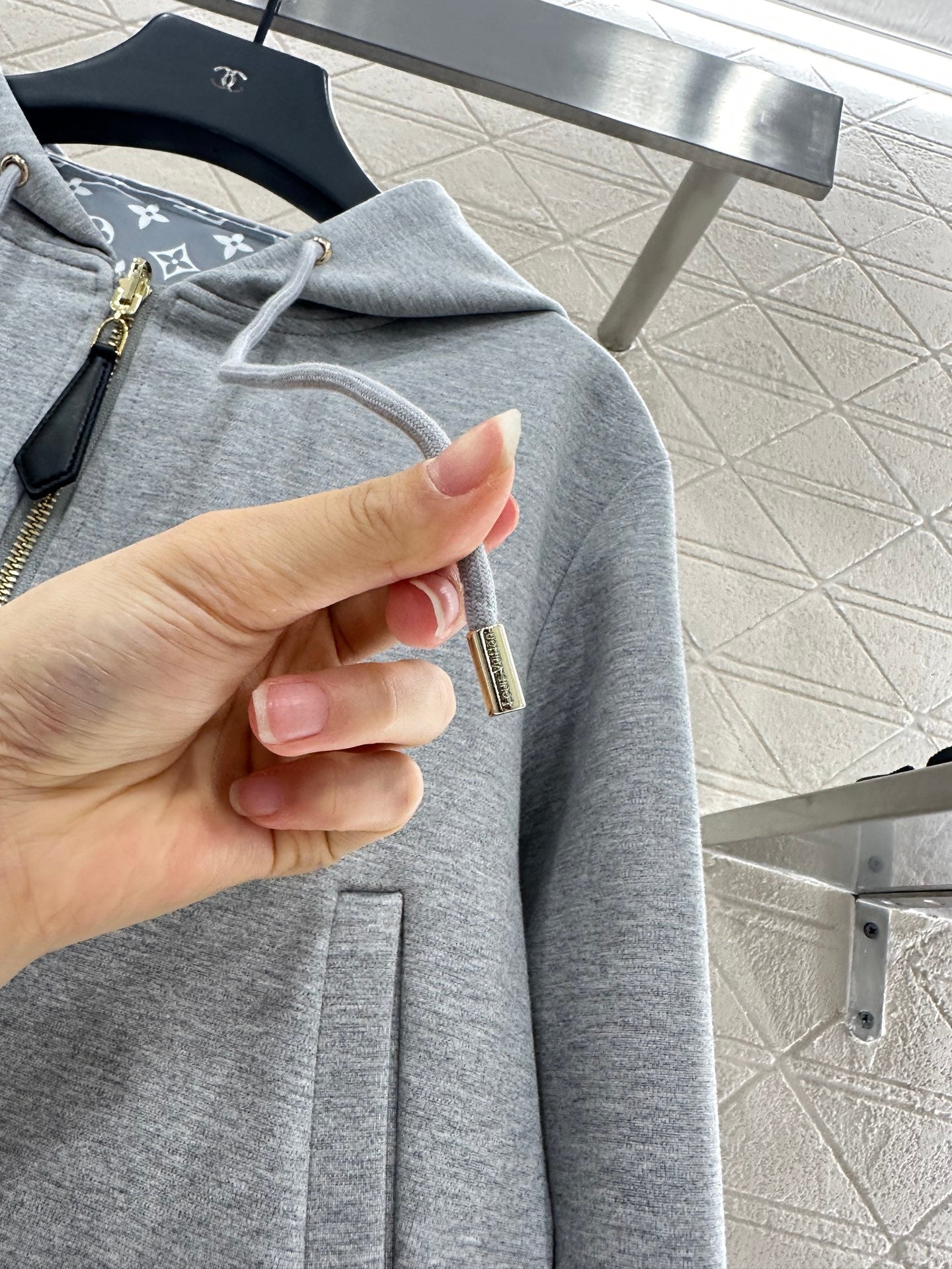 25fw Two sided hooded suit