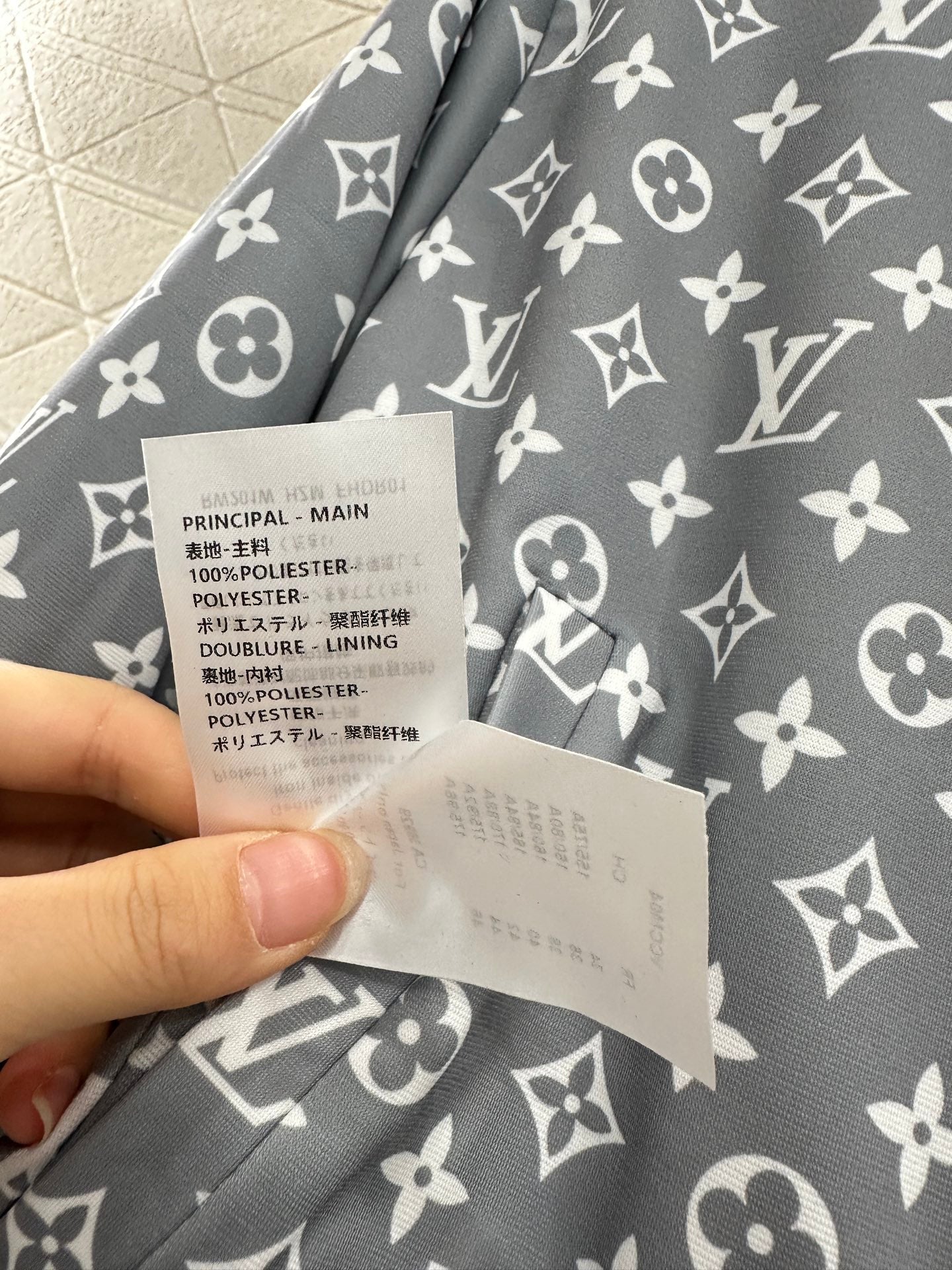 25fw Two sided hooded suit