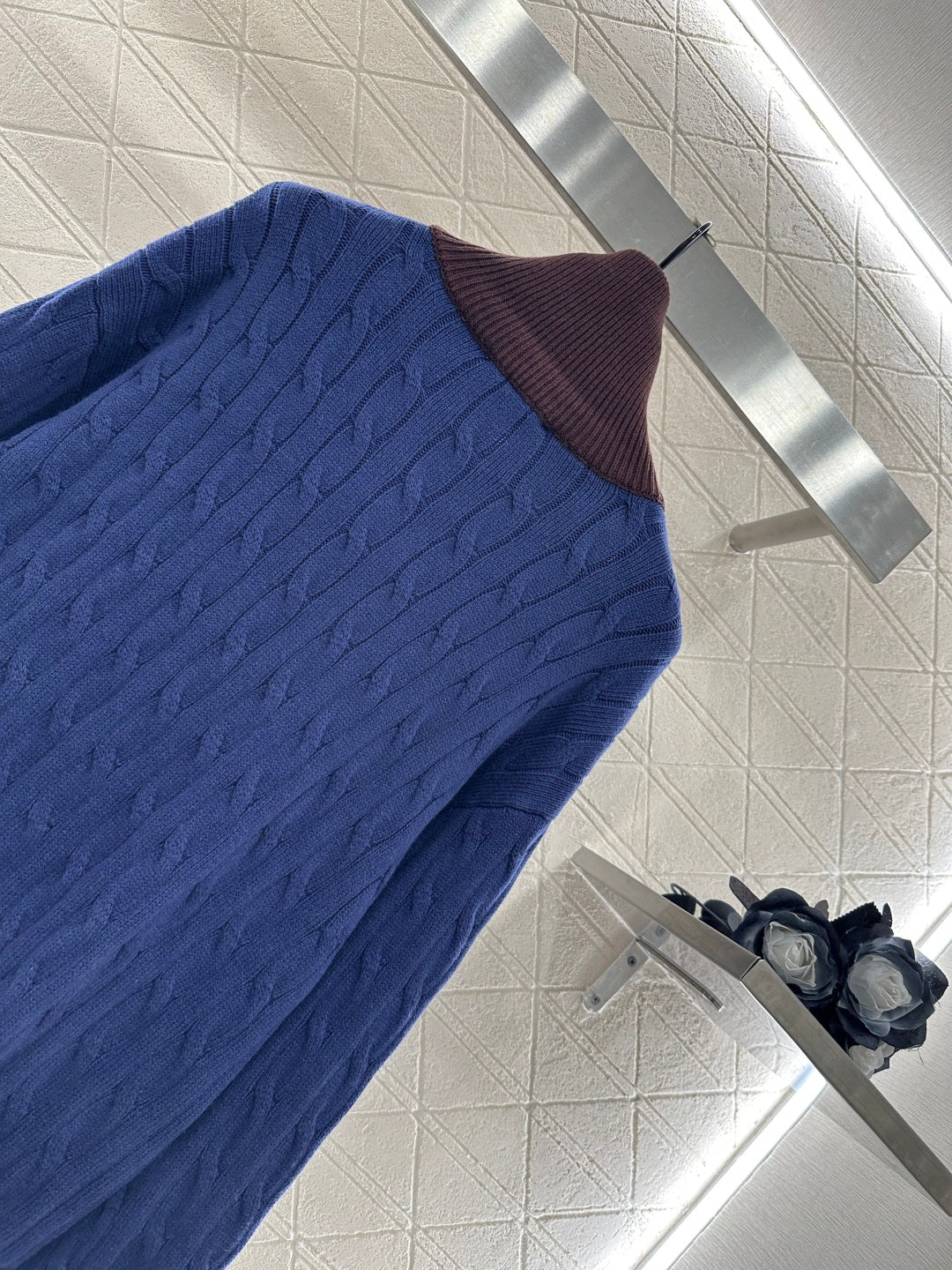 25fw Baseball Fried Dough Twists sweater