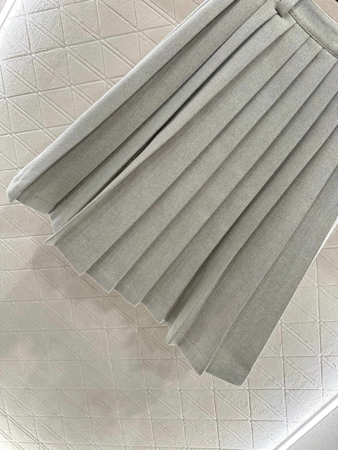 25fw Mid length skirt