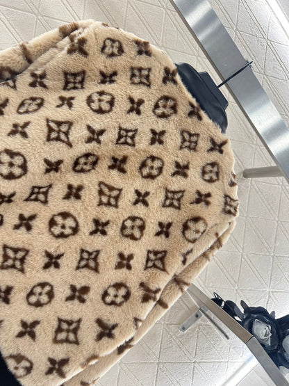 25fw Teddy lamb fur coat