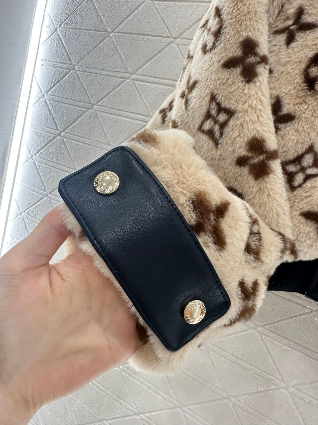 25fw Teddy lamb fur coat