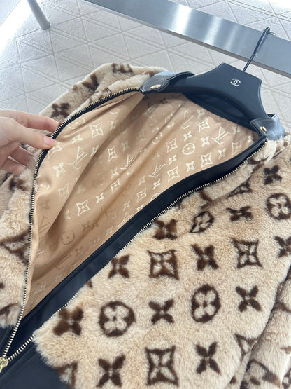 25fw Teddy lamb fur coat