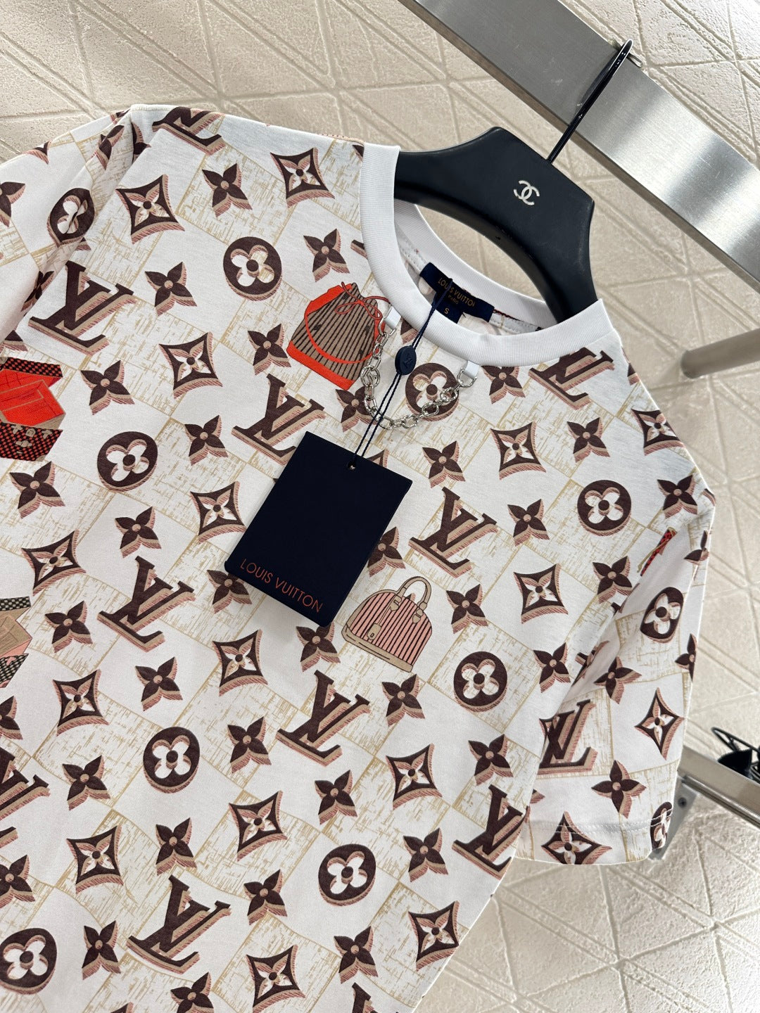 25fw Luggage printed chain T-shirt