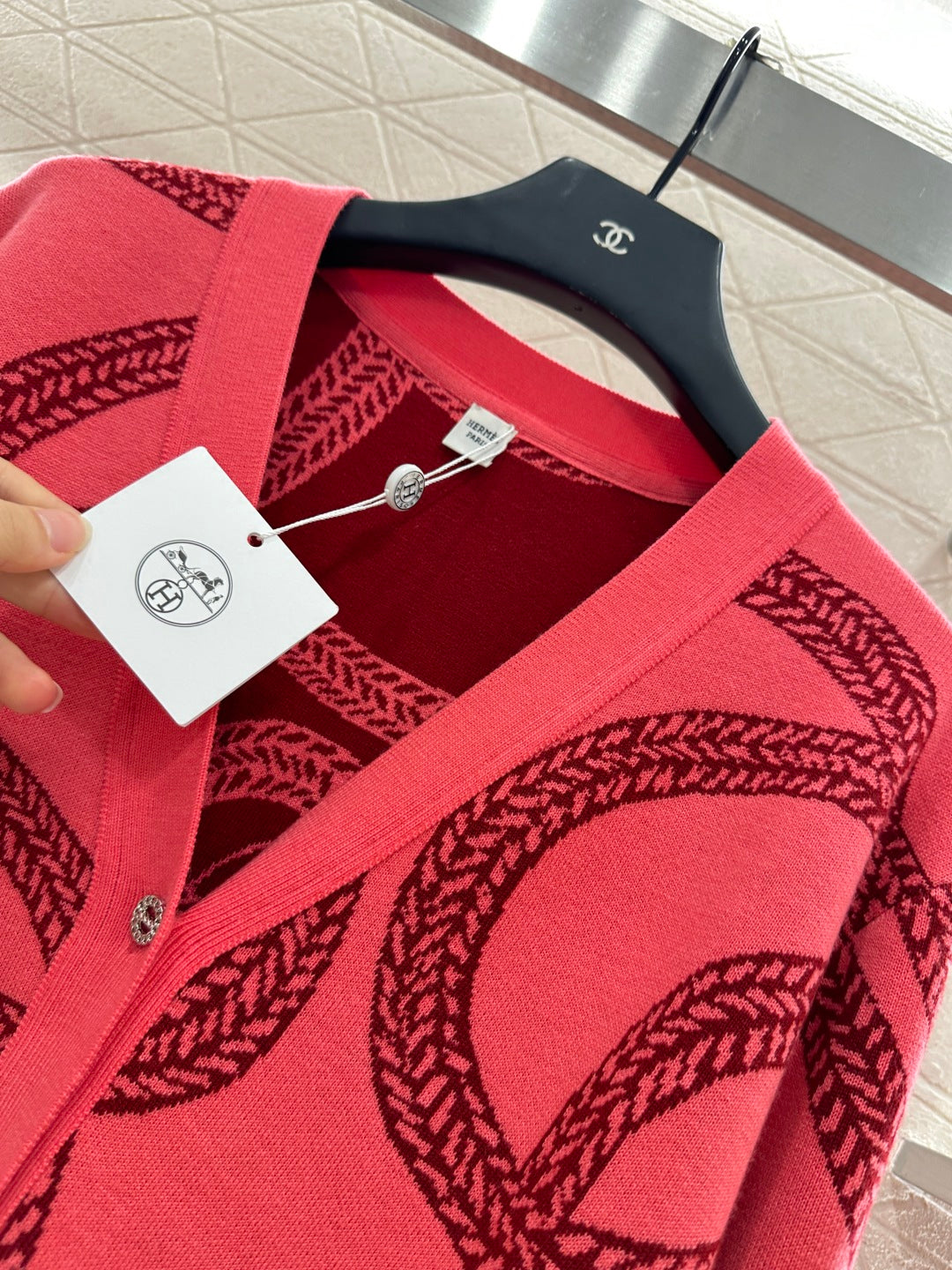 25fw Collision ribbon chain buckle cardigan