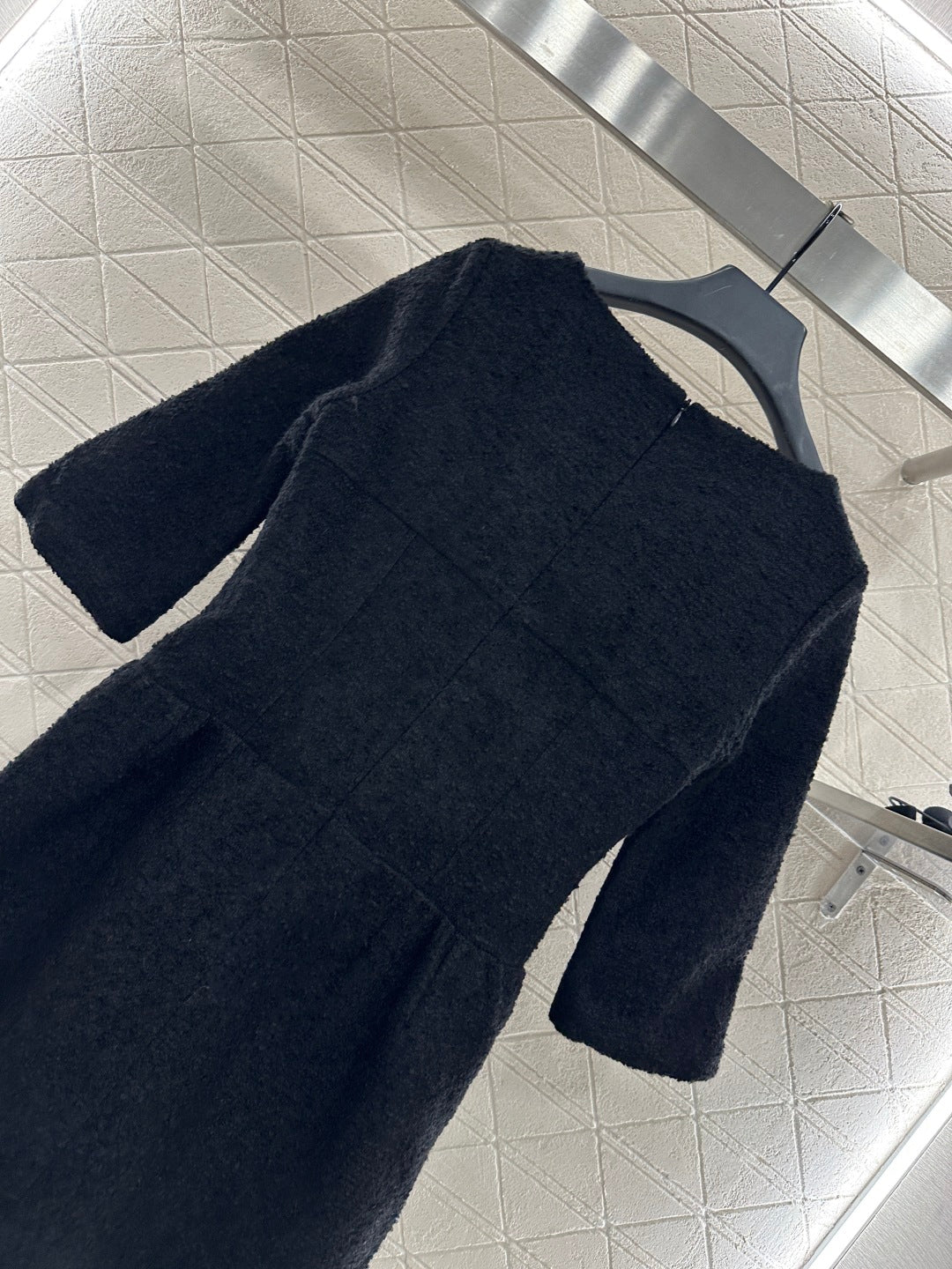 25fw Mid sleeve round neck dress