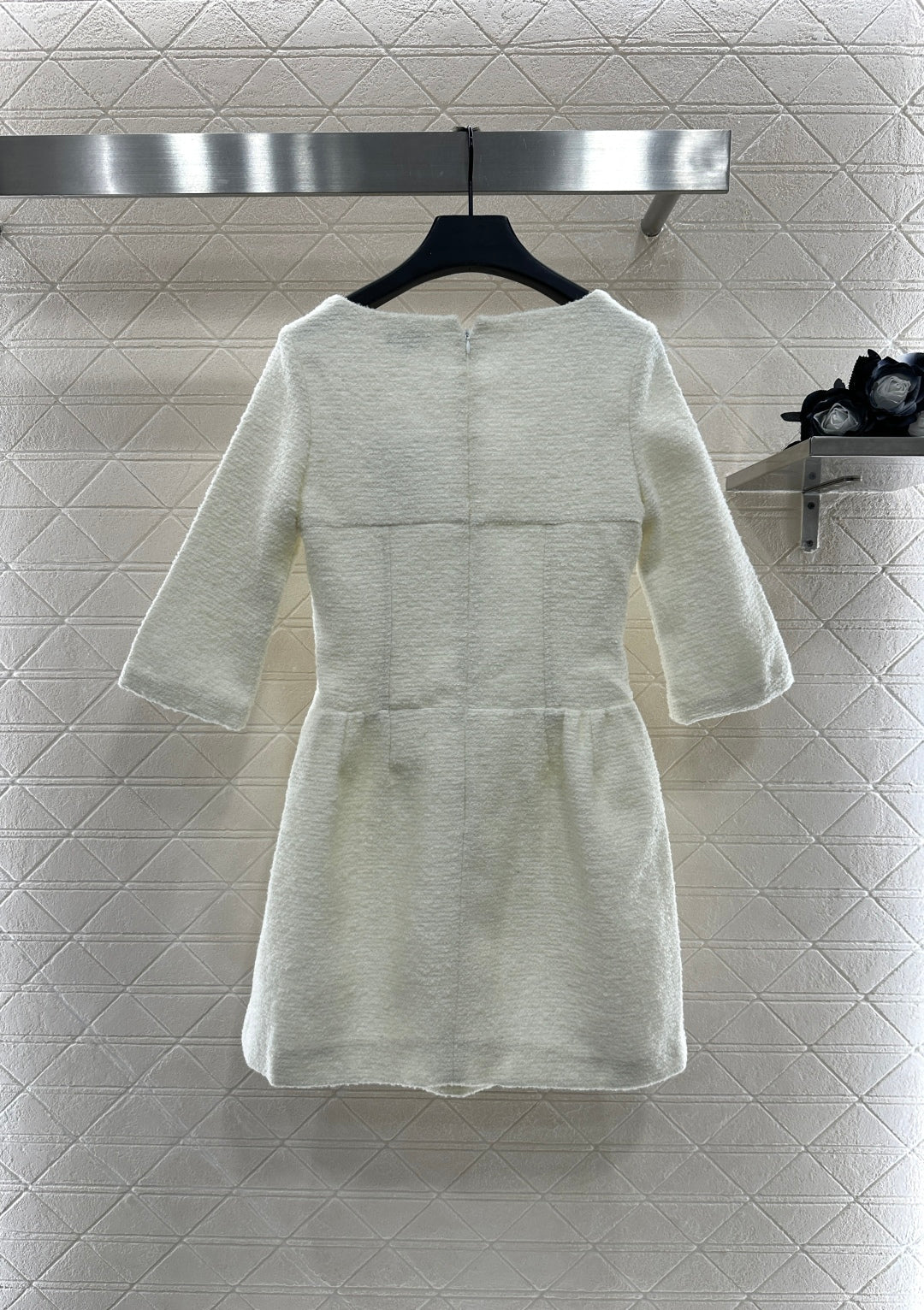 25fw Mid sleeve round neck dress