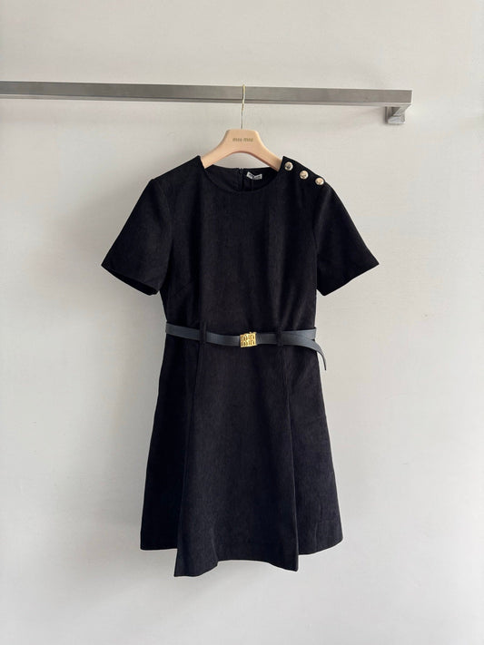 25fw Waist cinched shoulder button slim fit dress