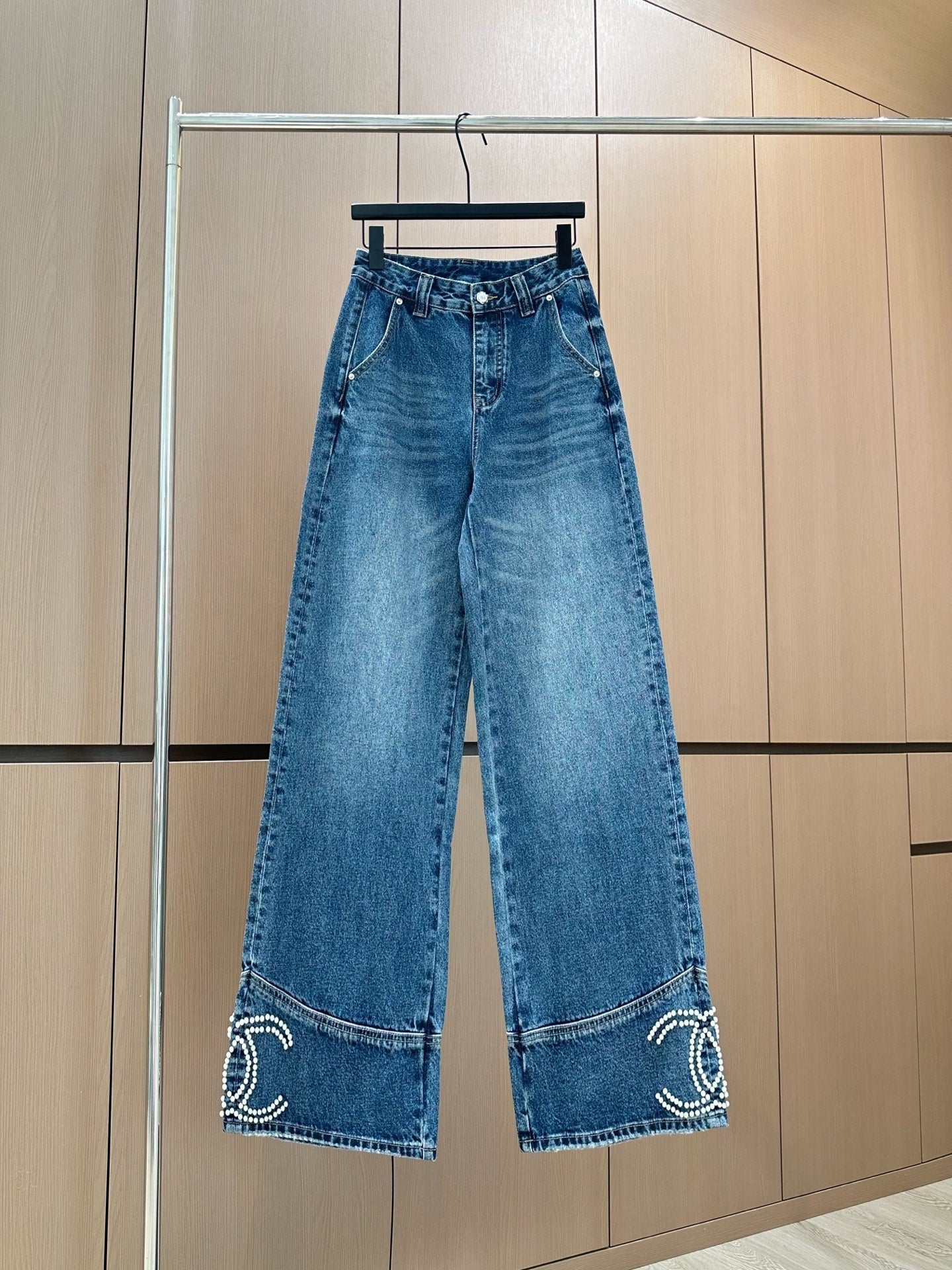 25fw Handmade pearl decorated jeans