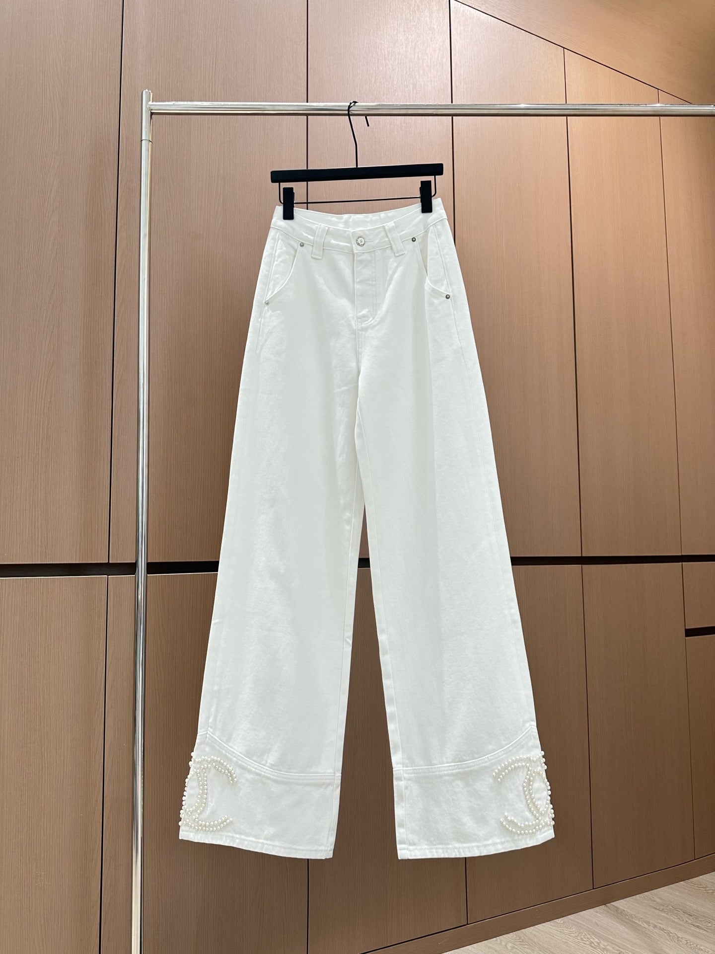 25fw Handmade pearl decorated jeans