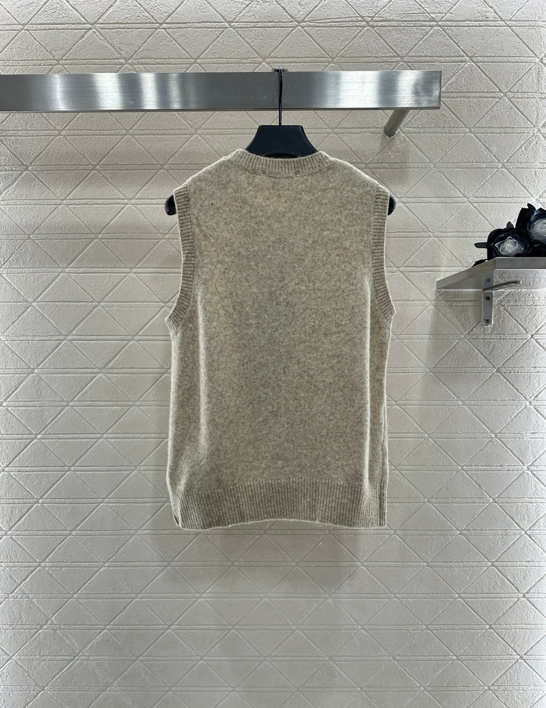 25fw Knitted cardigan vest short skirt three piece set