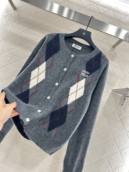 25fw Knitted cardigan vest short skirt three piece set