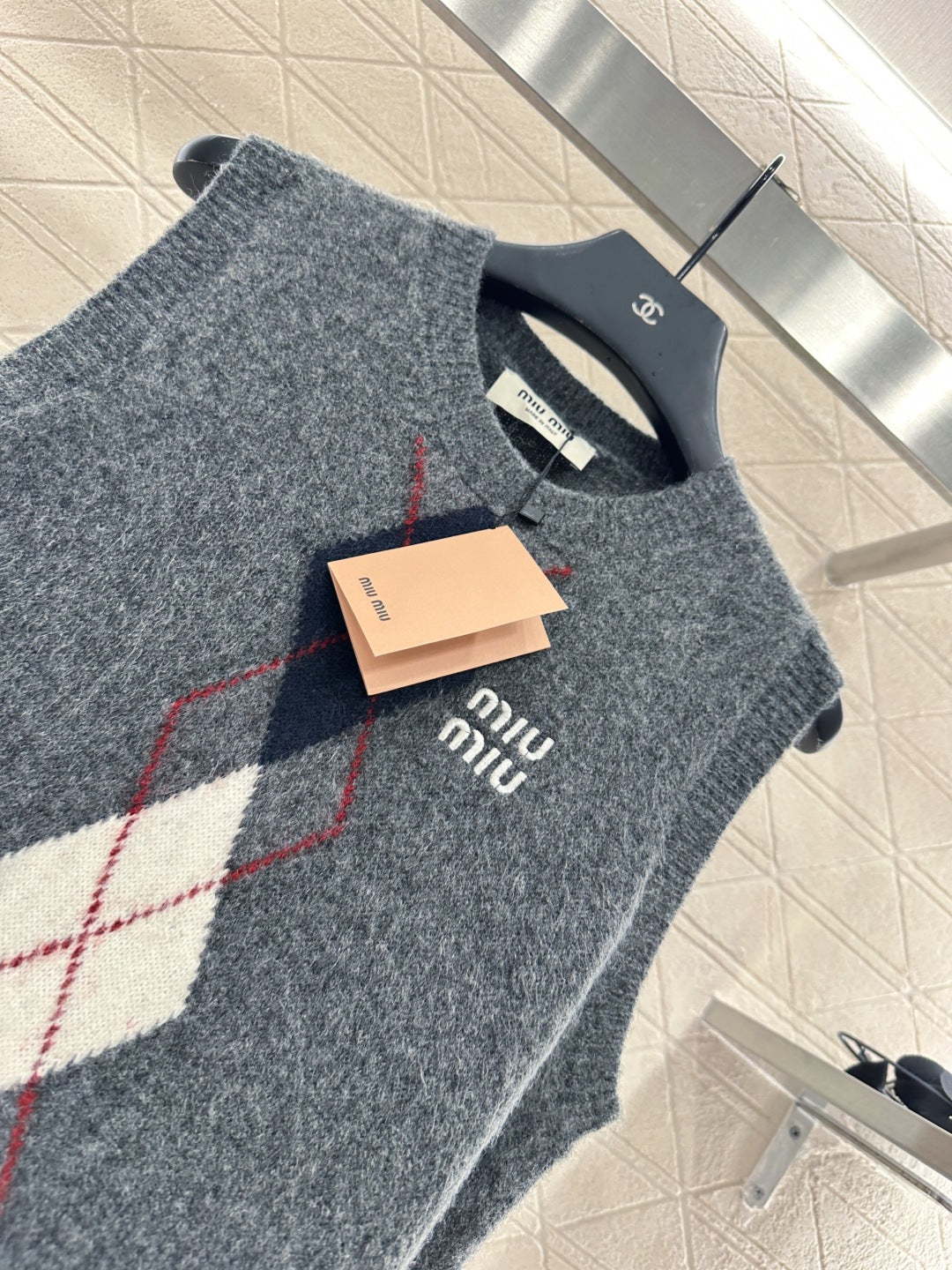 25fw Knitted cardigan vest short skirt three piece set