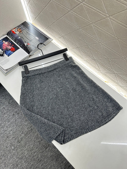 25fw Knitted cardigan vest short skirt three piece set