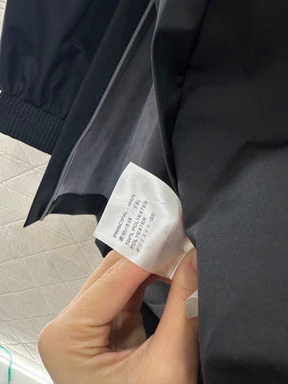 25fw Hooded silhouette assault jacket