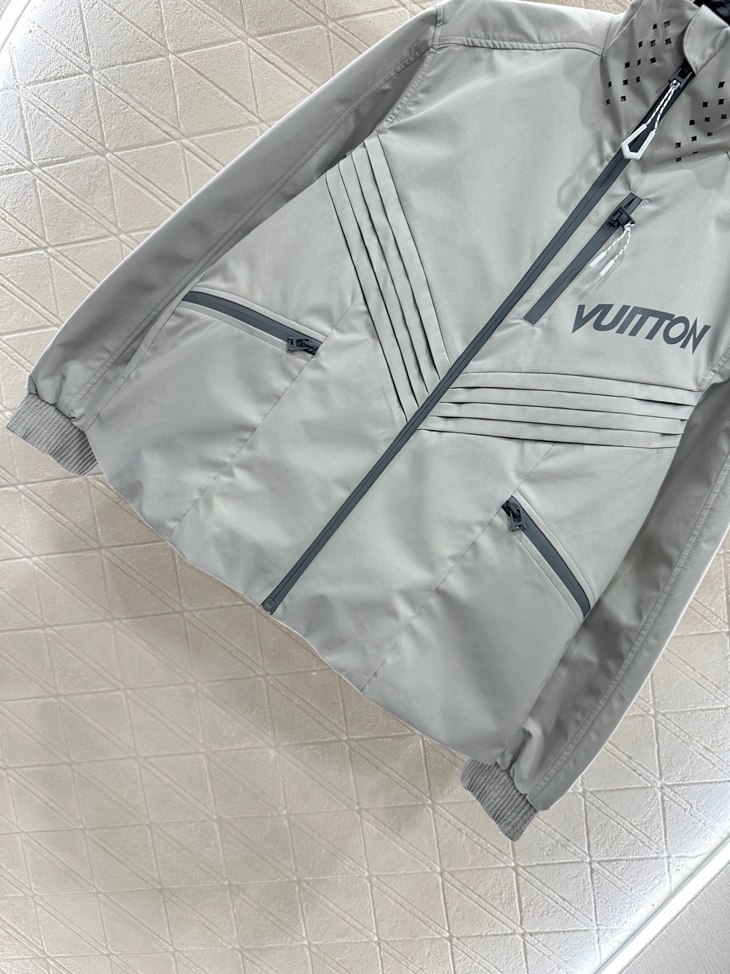 25fw Fashionable assault jacket