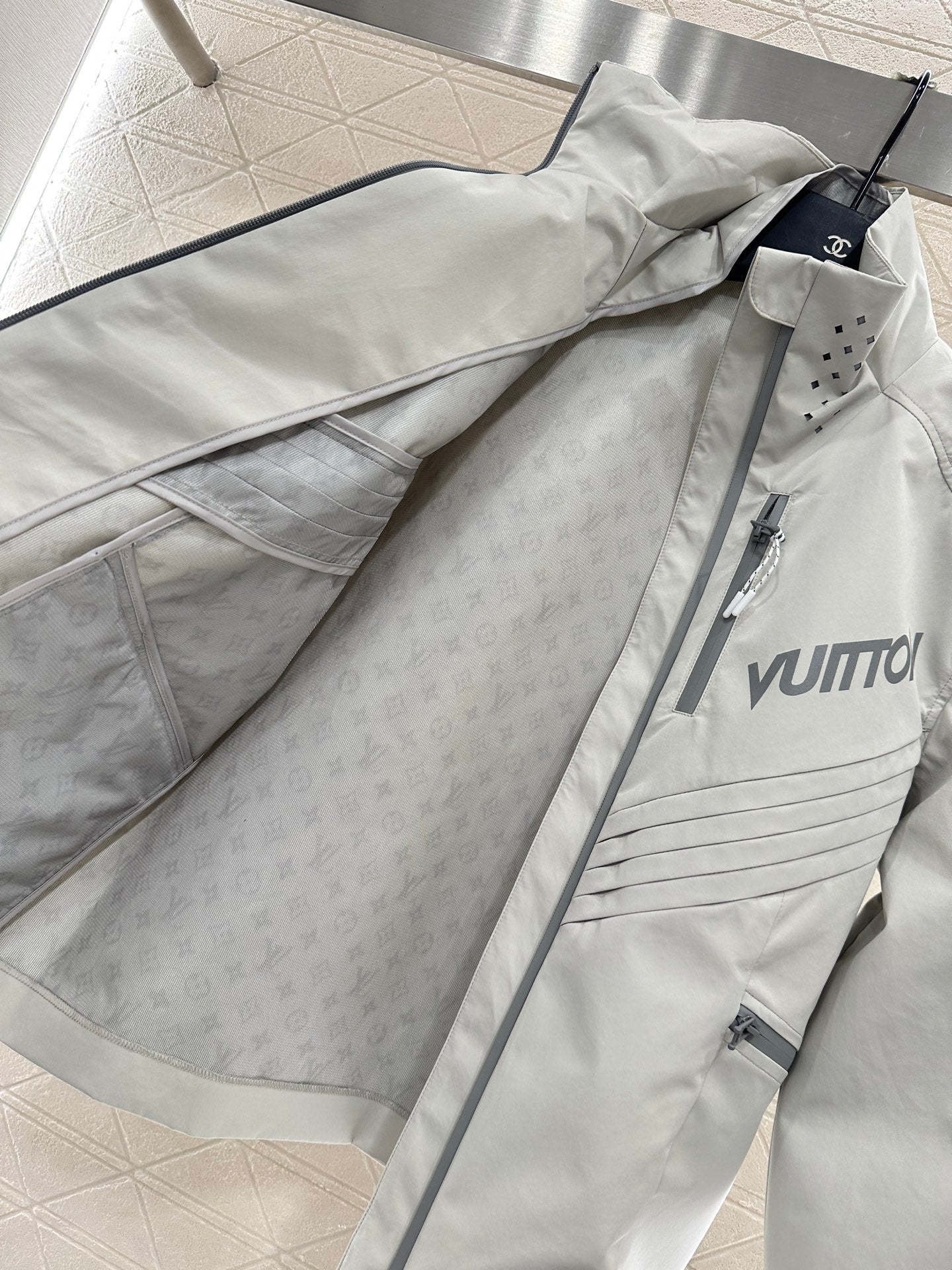 25fw Fashionable assault jacket