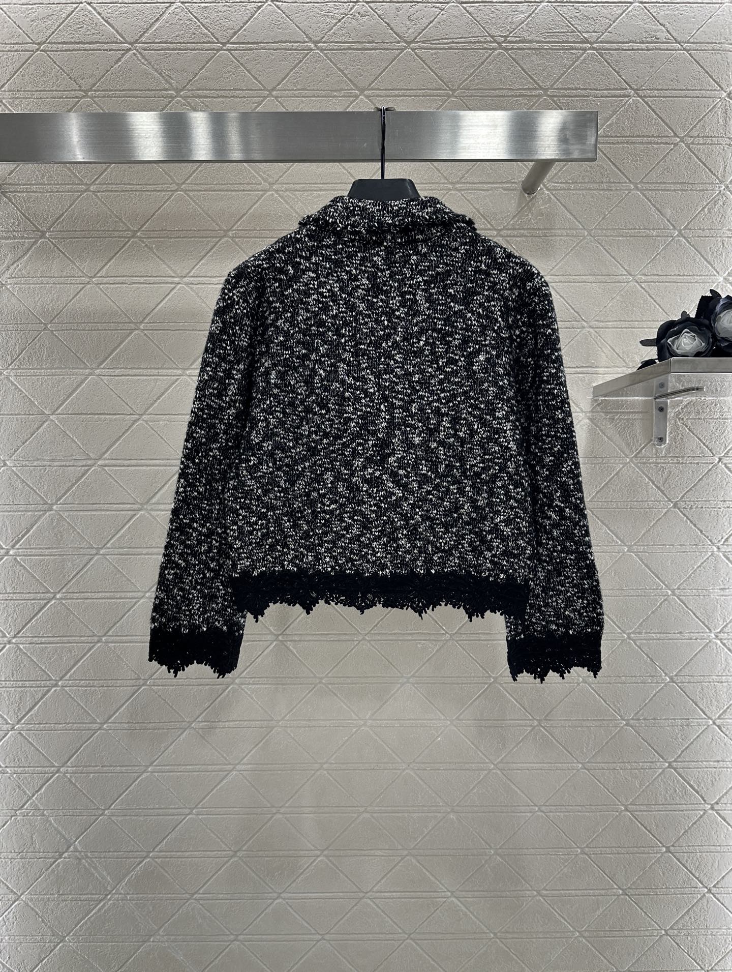 25fw Embroidered lace knitted cardigan